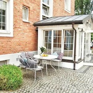 Bed & Breakfast American House Hennela